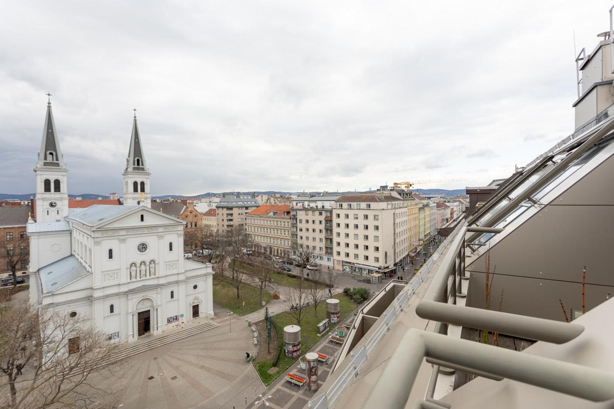 Private Room With Ac- Microwave, Personal Fridge & Metro Access - 7 Min To Center Wien Exterior foto